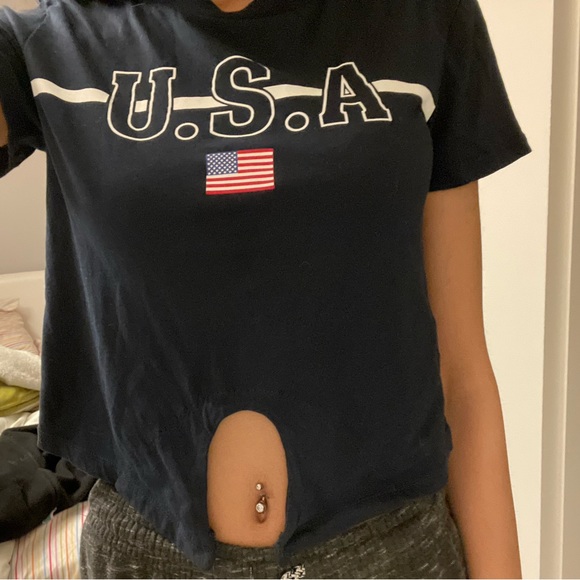 💕3 FOR $15💕 H&M Cropped Tee, Women’s Size XS - Picture 6 of 8